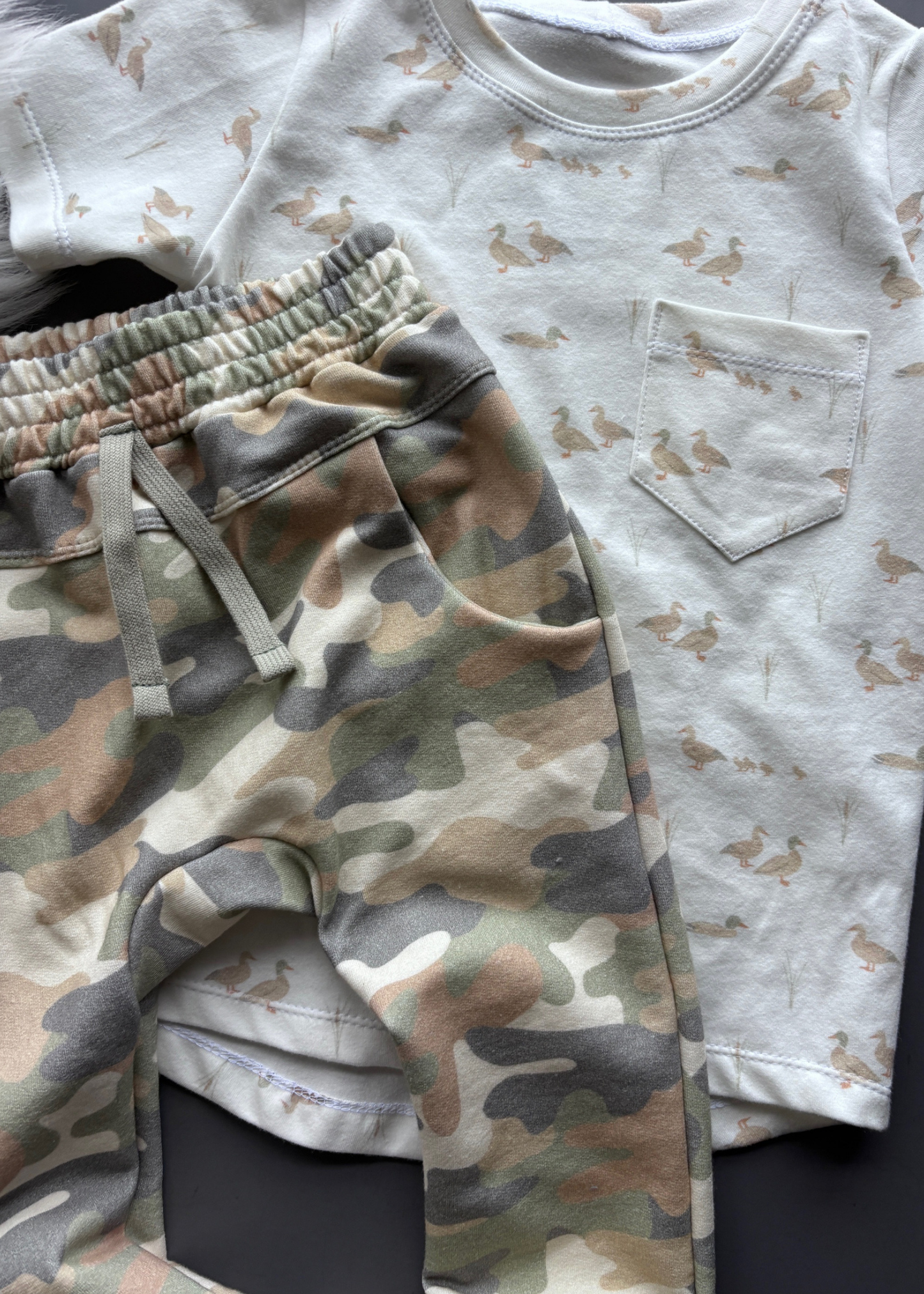 Organic Cotton Camo Duck Toddler Outfit – Eco Friendly & Comfy Transitional Clothing