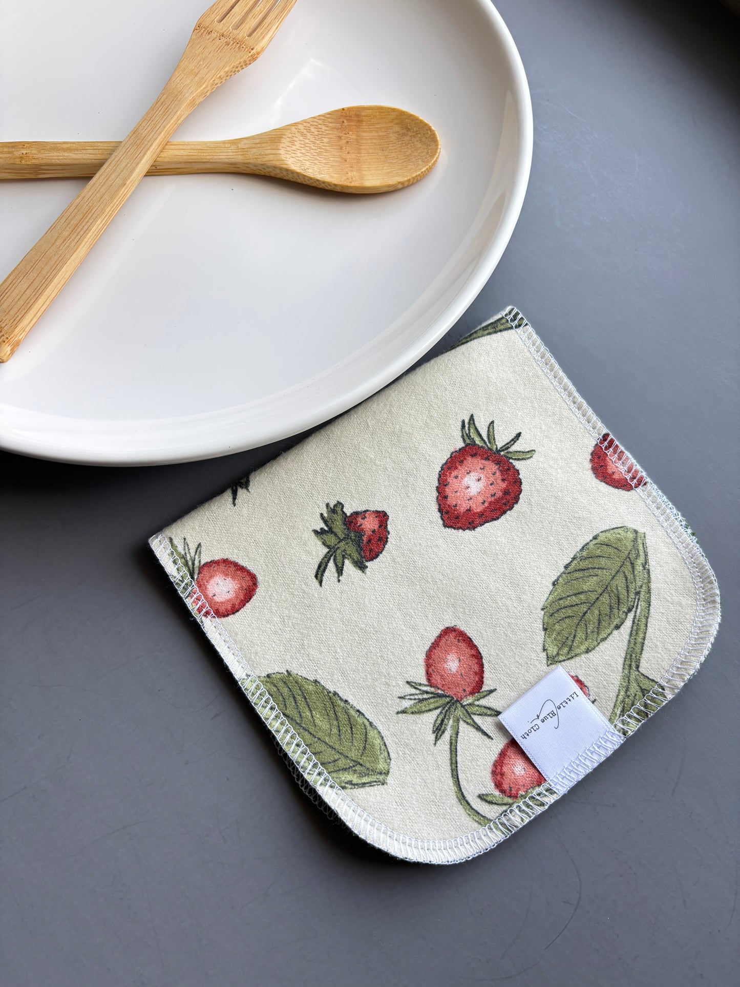 Vintage Strawberry Half Sheet Counter Towels