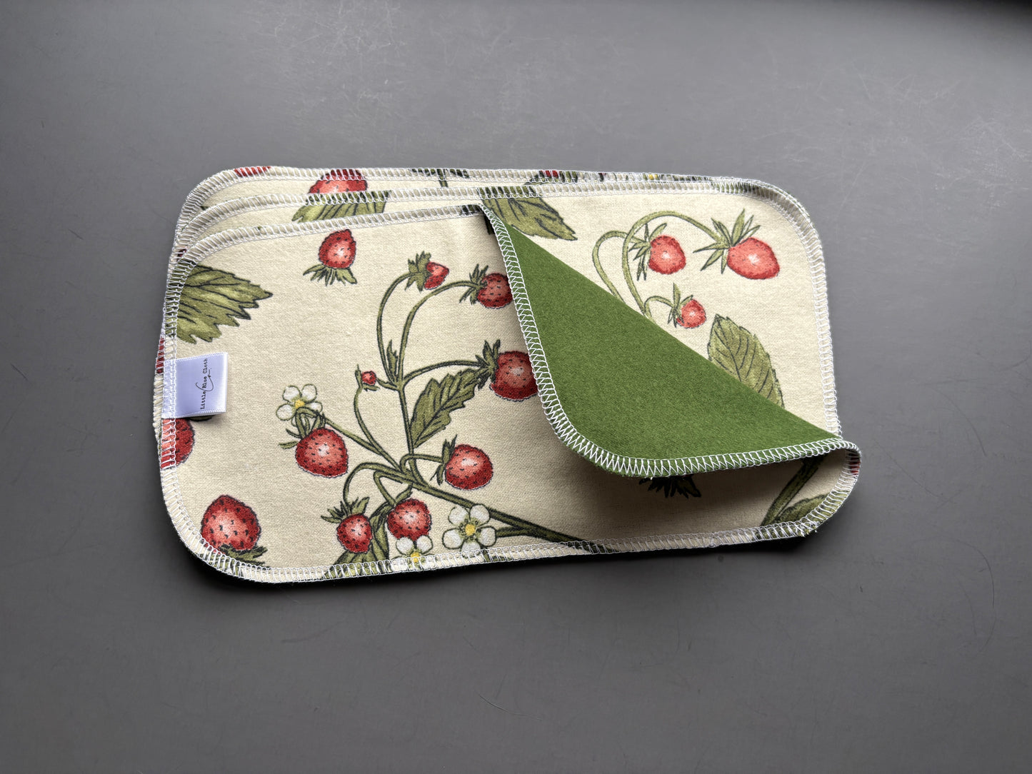 Vintage Strawberry Half Sheet Counter Towels